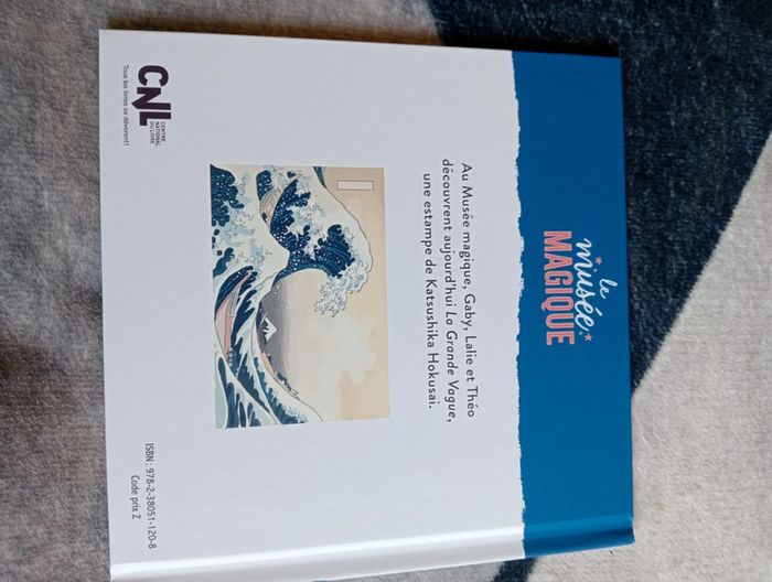 Livre enfant hachette la grande vague - photo numéro 2