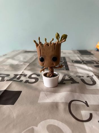 Figurine Funko Pop Les gardiens de la galaxie - Dancing Groot