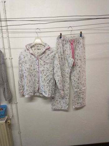 Ensemble de pyjama licorne taille 38 40