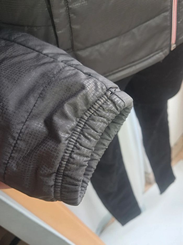 I code veste coupe vent capuche T.36 - photo numéro 8