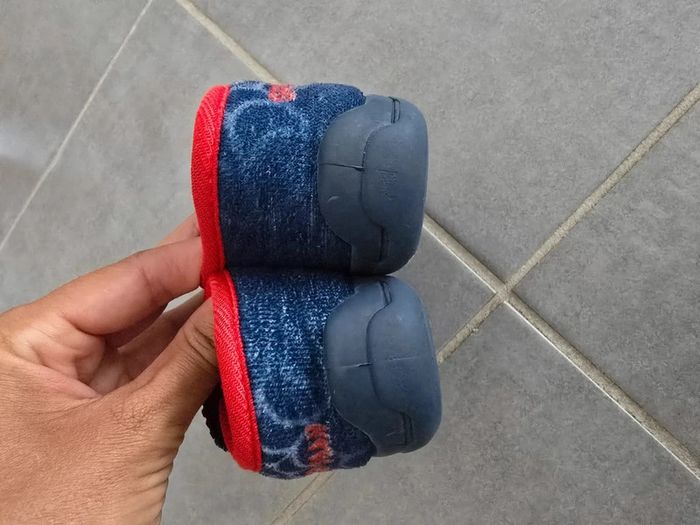 Chaussons spiderman - photo numéro 3