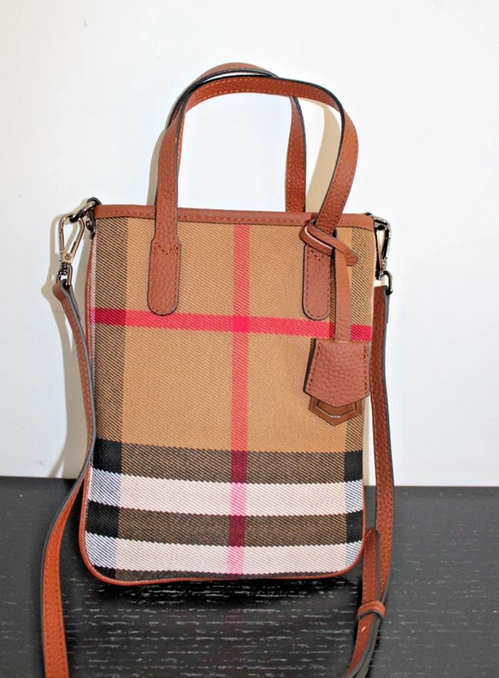 sac a porter en bandoulière ou main toile tartan  + cuir synthétique dimension  22 x 15 x 2 cms - photo numéro 2