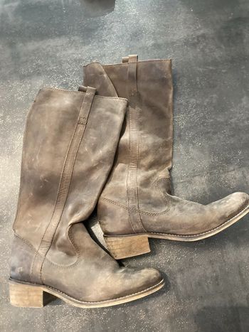 Botte taille 38 couleur marron