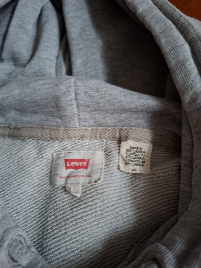 Pull a capuche - photo numéro 2