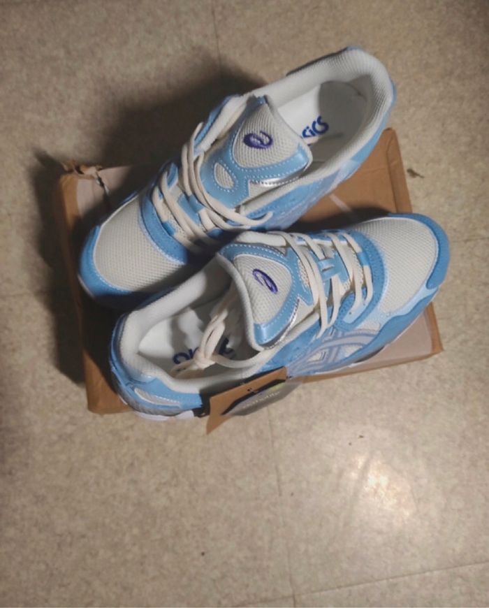 Asics gel bleu neuf taille 40 à 45 dispo - photo numéro 2
