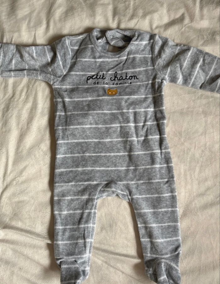 Lot de grenouillères - photo numéro 6