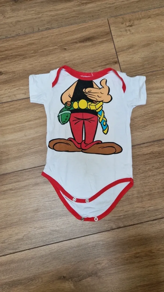 Body Asterix- 12 mois