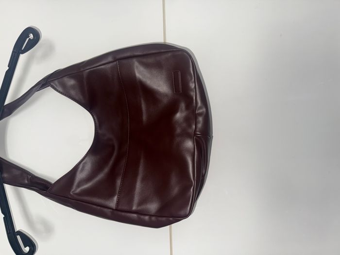 sac à main en cuir jamais utilisé - photo numéro 3