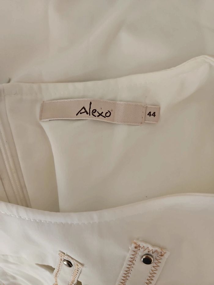 Robe blanche - photo numéro 3