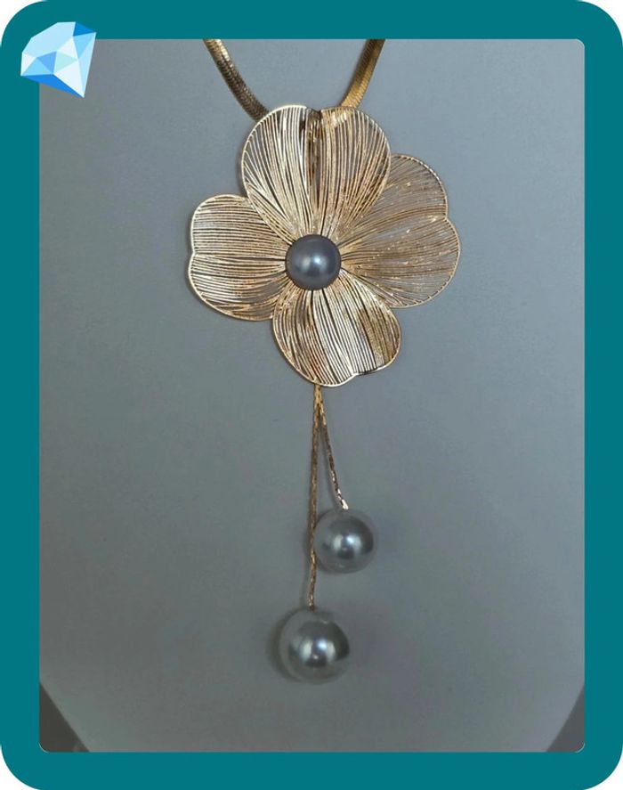 Collier et boucles d'oreille fleurs et perles acier inoxydable dorée. - photo numéro 7