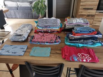 Lot 50 vêtements à défaut