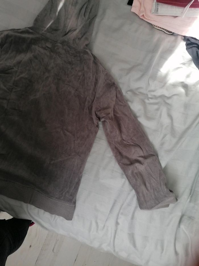 Polaire avec fermeture et capuche. Gris - photo numéro 5