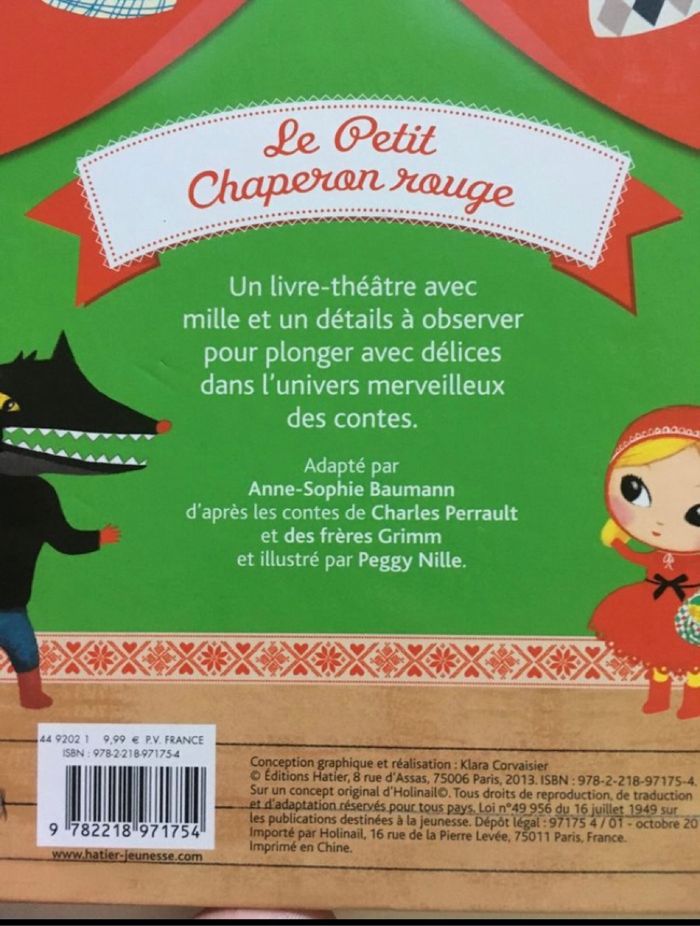 Livre TRÈS BON ÉTAT Le petit chaperon rouge avec pages mobiles, en relief - photo numéro 9