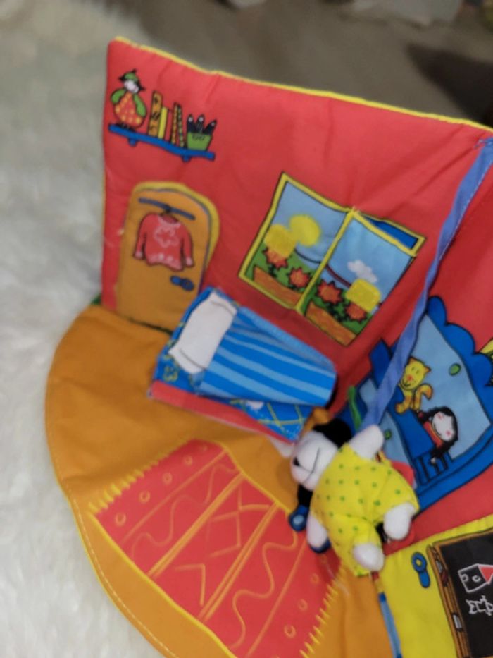 Livre tissus maison pop up - photo numéro 7