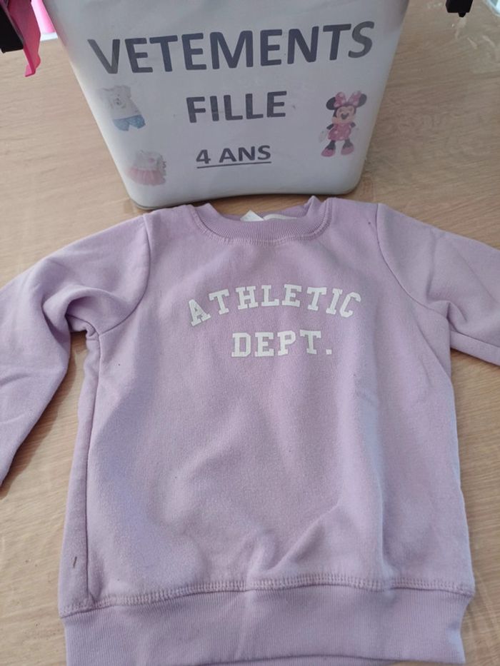 Pull mauve