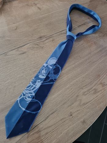 Cravate bleu Mickey