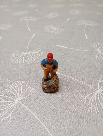 Figurine pêcheur