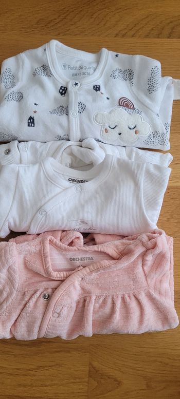 Lot 3 pyjamas
