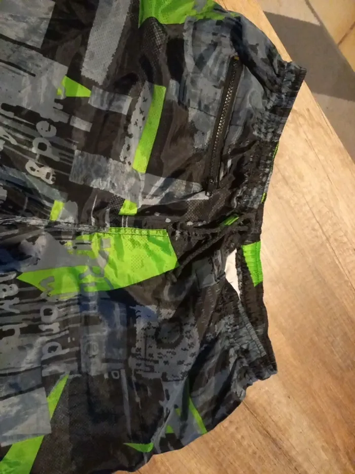 Short polyester - photo numéro 3