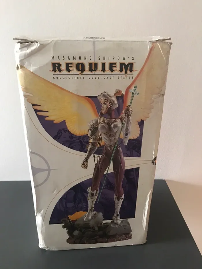 Figurine Masamune Shirow's Requiem Collectible Cold-Cast édition limitée - photo numéro 2