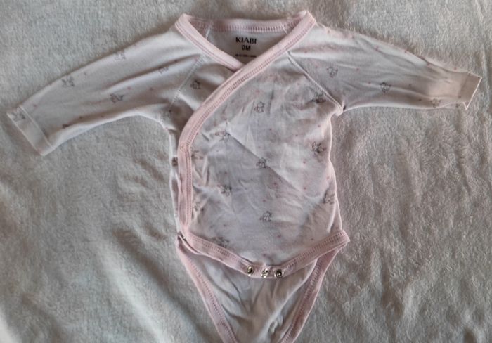 Lot body taille naissance / 0 mois - photo numéro 2