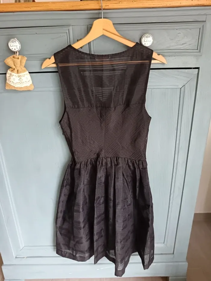 Robe neuve camaïeu - photo numéro 3