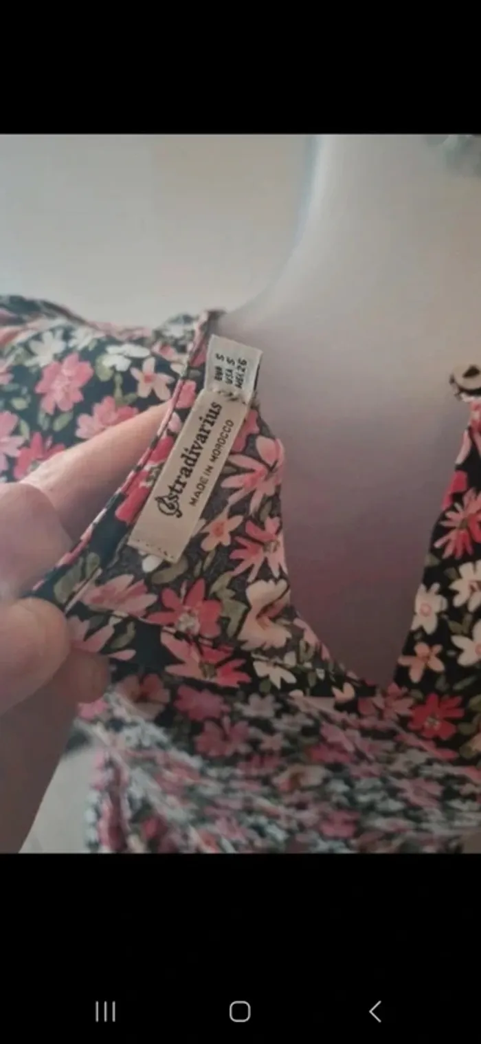 Robe fleurie 🌸 été stradivarius taille 36 /s - photo numéro 7