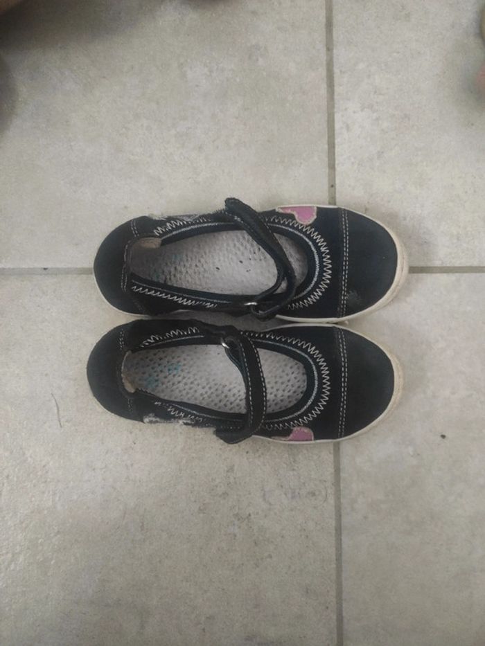Lot de chaussures : bottines, baskets,ballerines et chaussures à lacet en cuir 27 - photo numéro 2