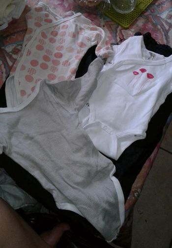 Lot 3 boddies manche longue et courte