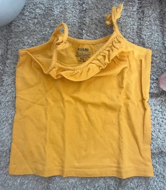 Short et t-shirt 9 mois - photo numéro 5