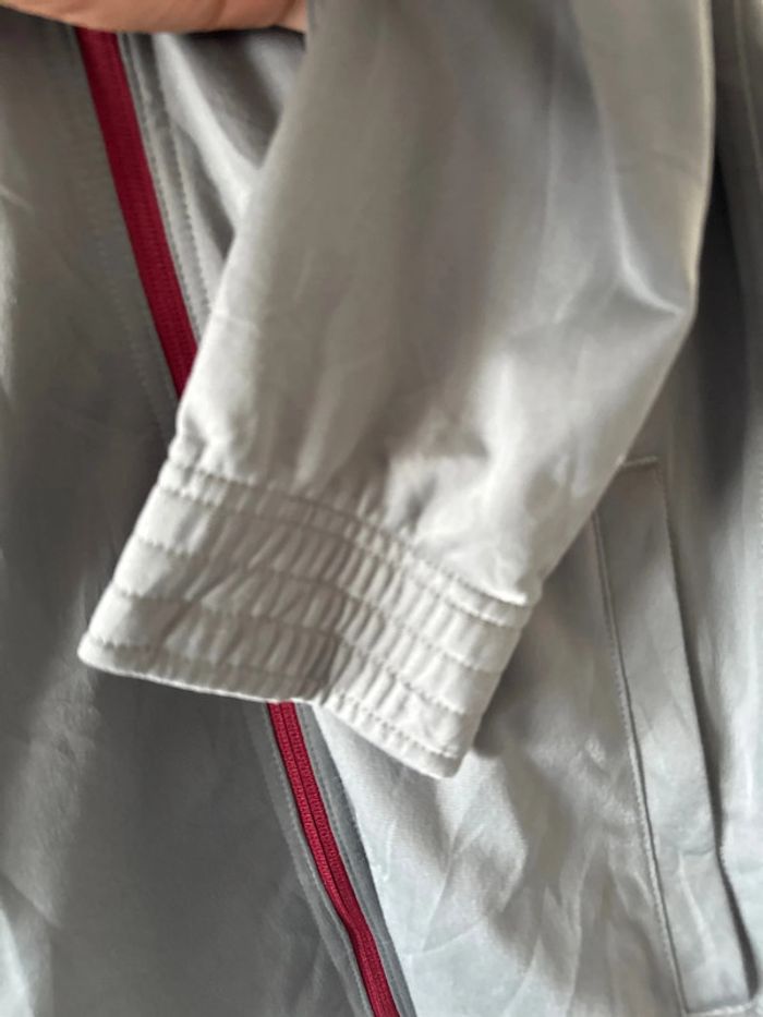 Veste Puma grise et rouge à zip – Taille M – Très bon état - photo numéro 7