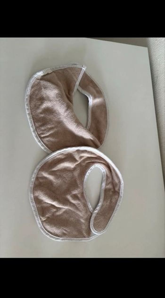 16 Bavoirs bébé neuf - photo numéro 2