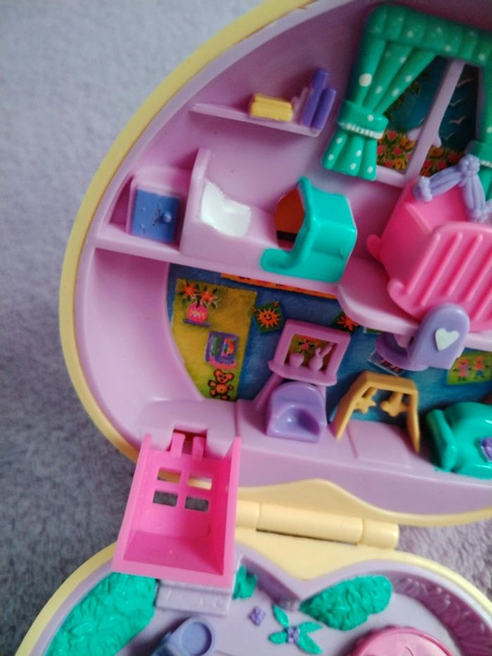 Polly Pocket vintage 1994 crèche boîte cœur jaune ruban rose - photo numéro 4