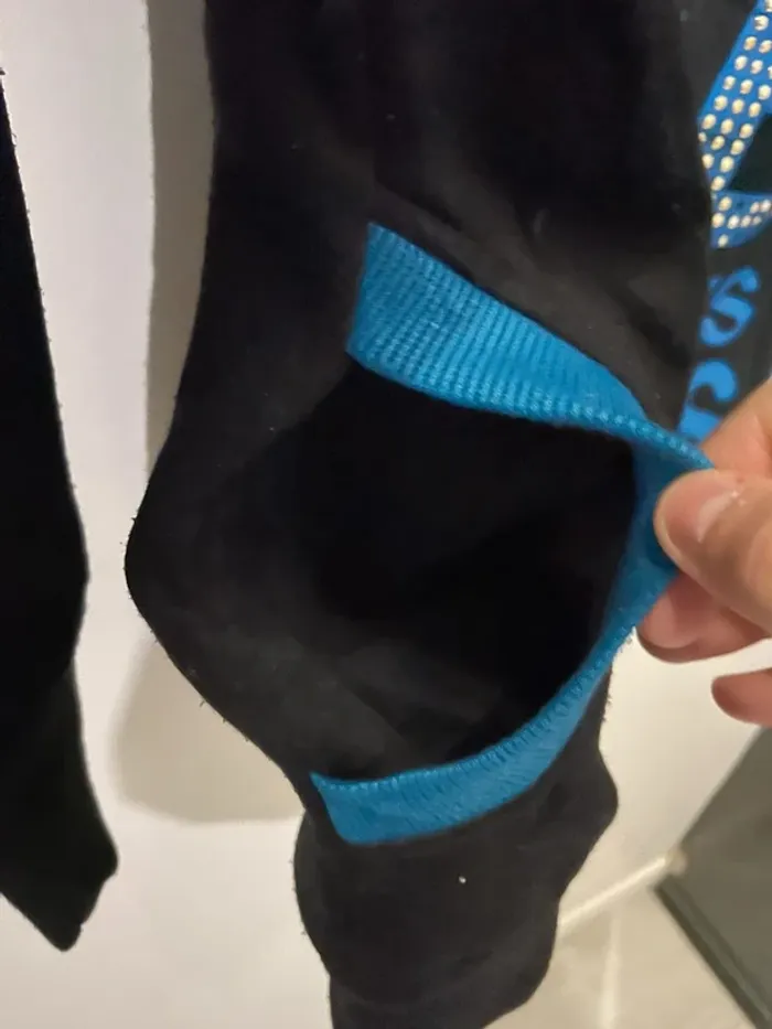 Black Blue hoodie size S women - photo numéro 3