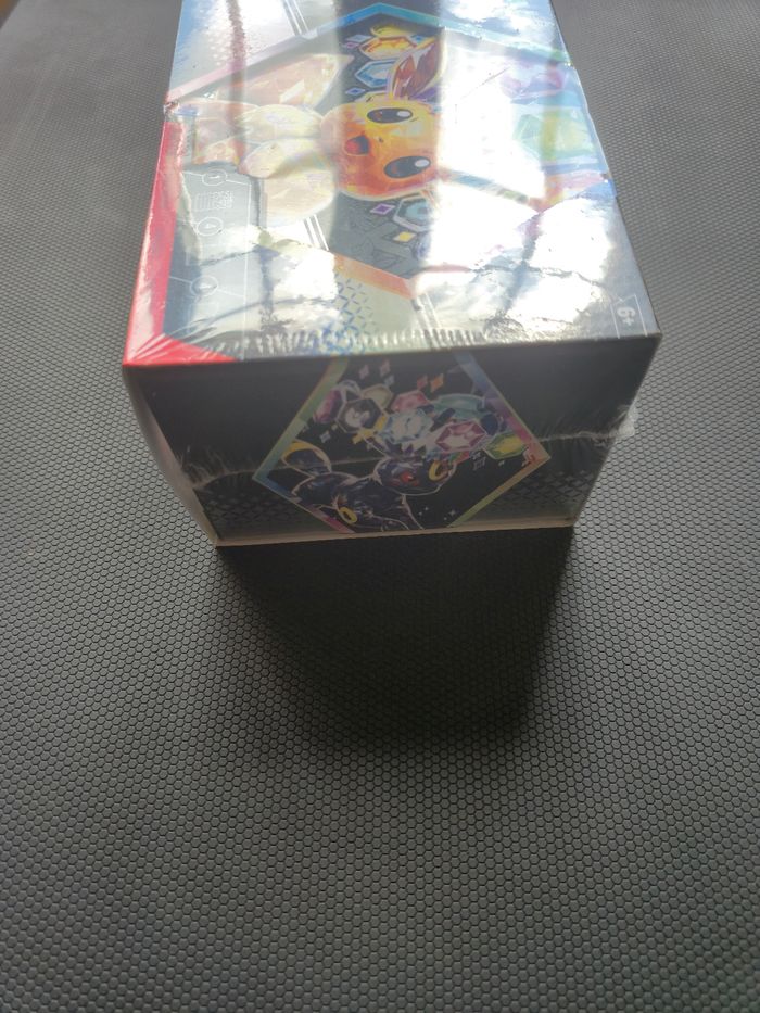 Coffret surprise évolutions prismatiques 8.5 fr scellé - photo numéro 3