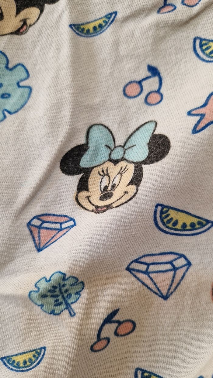 1 jupe 2 hauts 1 gilet tbe 4 ans - photo numéro 6