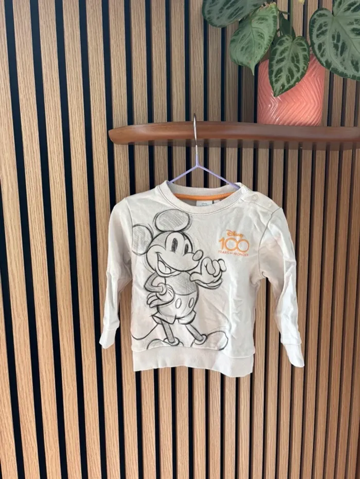 Pull Mickey Disney