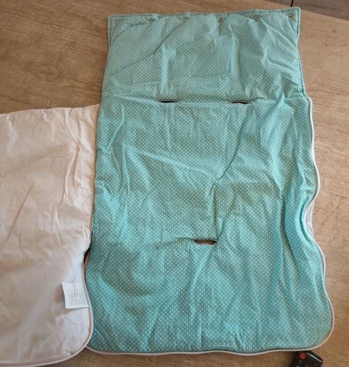 Gigoteuse pour poussette ou siège auto - photo numéro 2