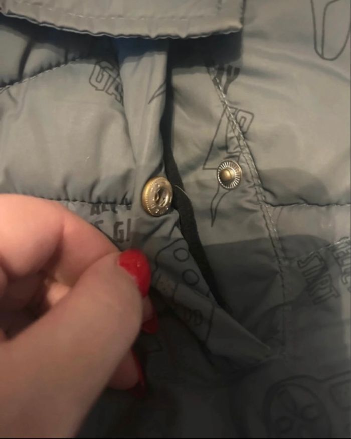 Manteau / Doudoune chaud Hiver très bon état garçon taille 6 ans couleur gris - photo numéro 6