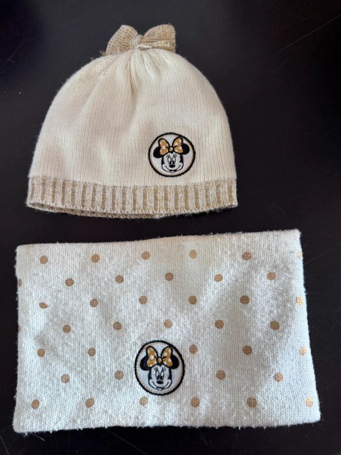 Ensemble bonnet et tour de cou