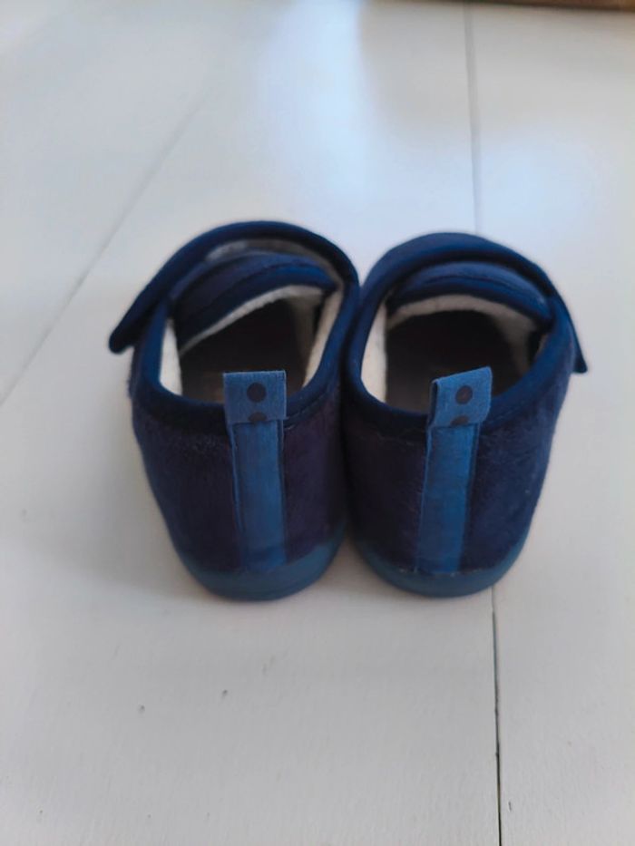 Chaussons t21 - photo numéro 3