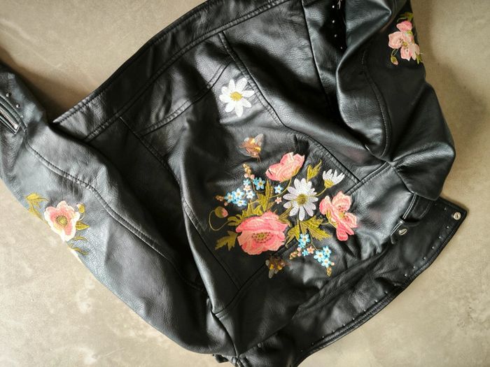 Blouson fleurie brodé - photo numéro 3