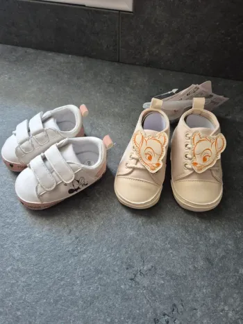 Lot chaussure bébé