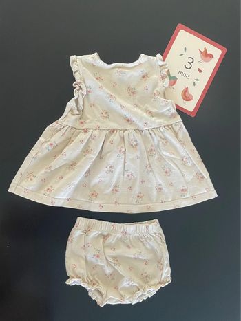 Robe et bloomer