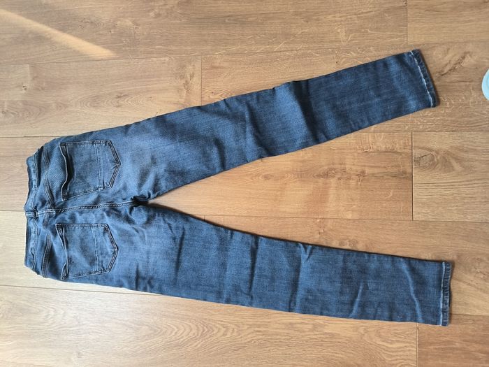 Jean garçon taille 14 ans marque kiabi - photo numéro 2