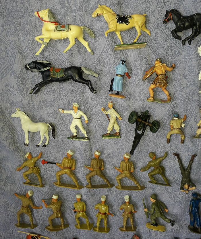 Starlux Timpo et autres figurines vintage années 60 - 70 . - photo numéro 7