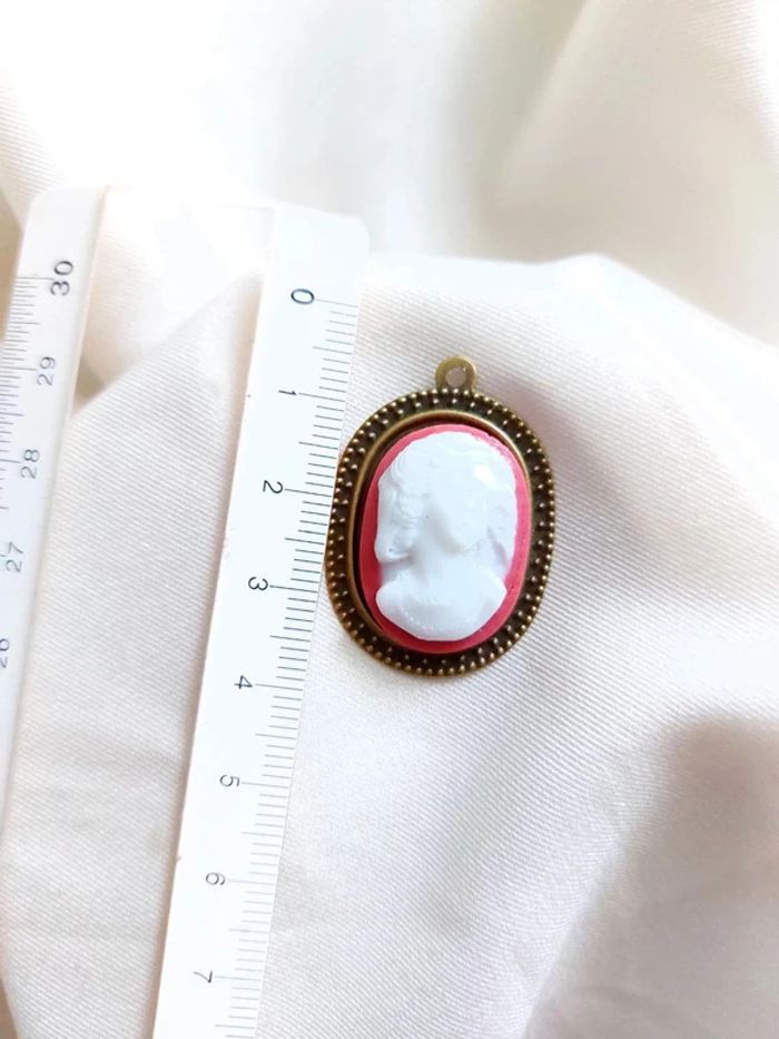 Pendentif camée style vintage - photo numéro 2