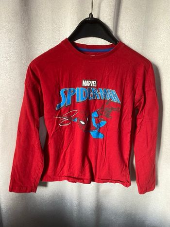 T-shirt rouge Spiderman 10 ans Marvel
