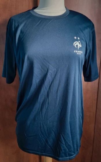 T-shirt équipe de France (2 étoiles 🌟) taille M mixte