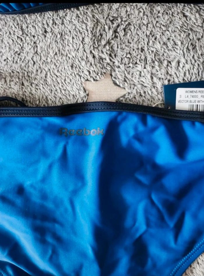Joli maillot de bain 2 pièces Reebok taille S Noir et bleu - photo numéro 6